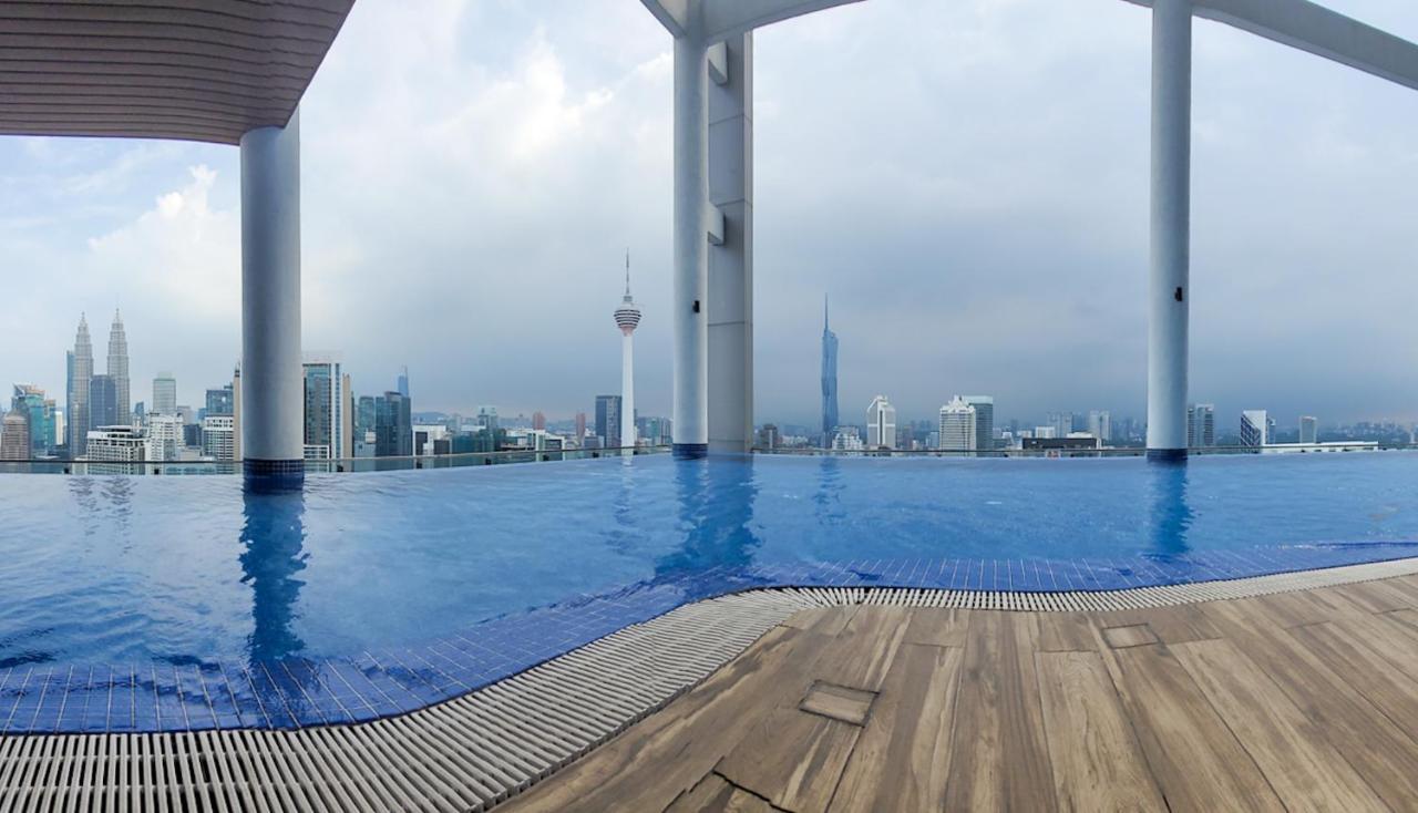 Cl 27A Insta Klcc View & Infinity Pool View Apartment Kuala Lumpur Luaran gambar