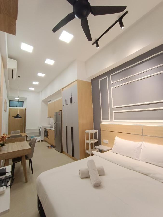 Cl 27A Insta Klcc View & Infinity Pool View Apartment Kuala Lumpur Luaran gambar